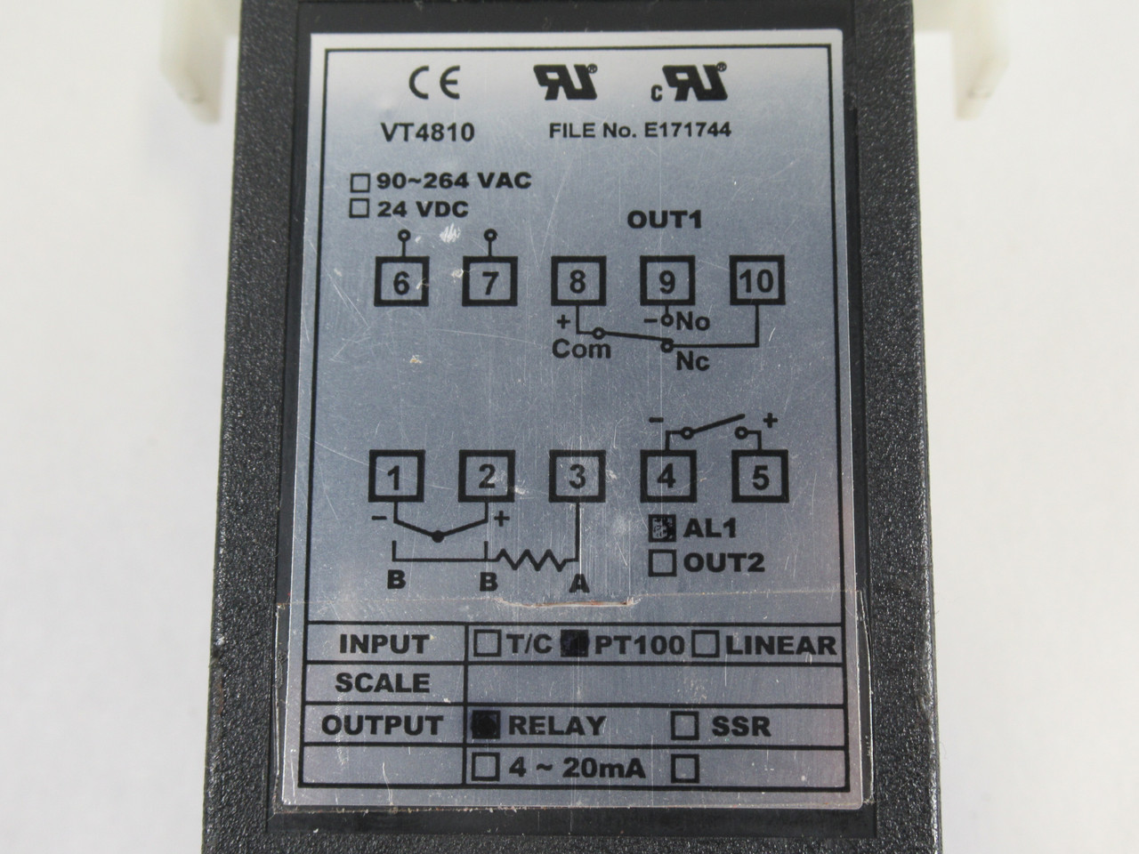 Extech 48VTR DIN Process Controller Input: PT100 Relay Output CRACKED USED