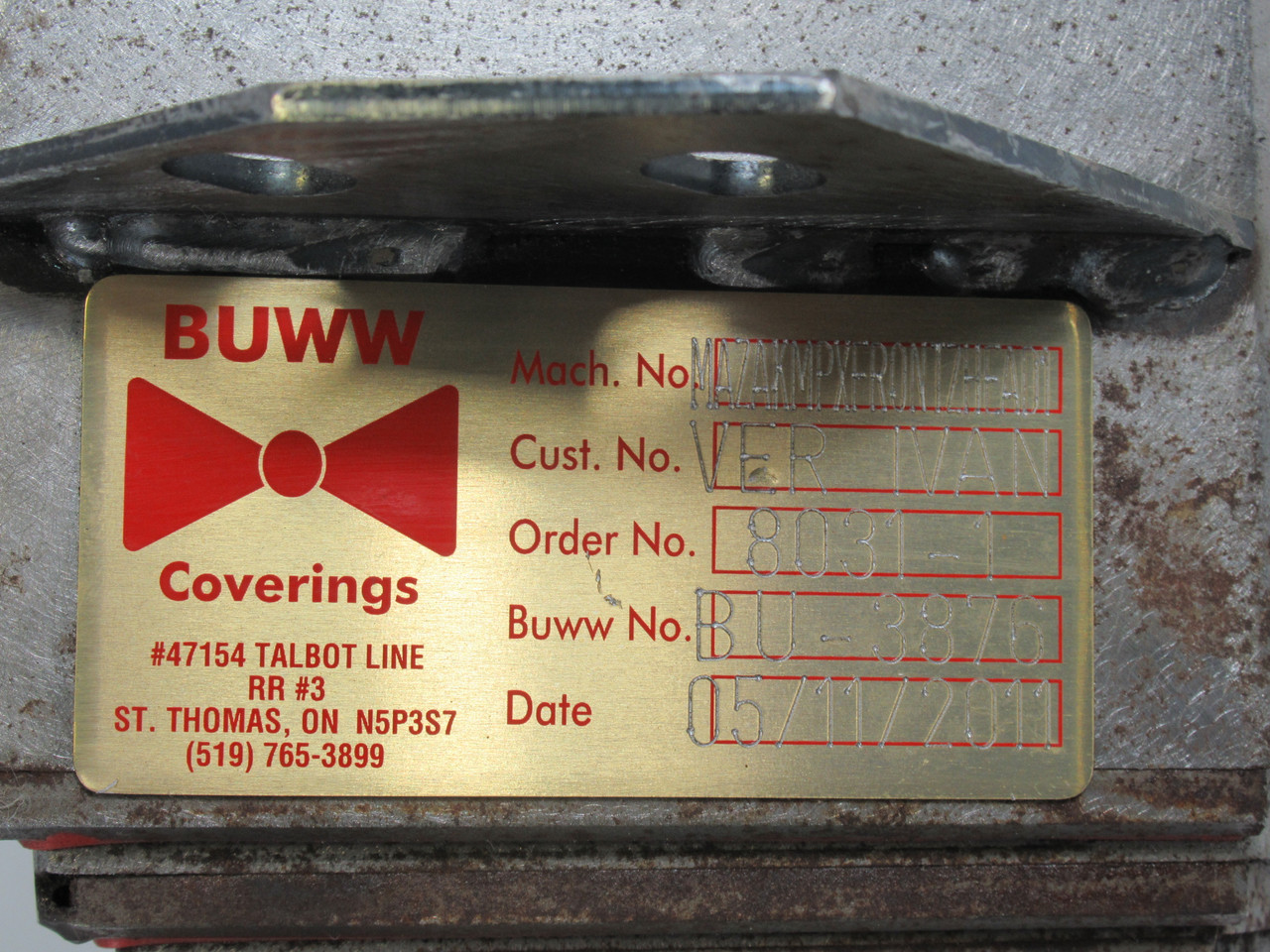 Buww Coverings BU-3876 Way Cover USED