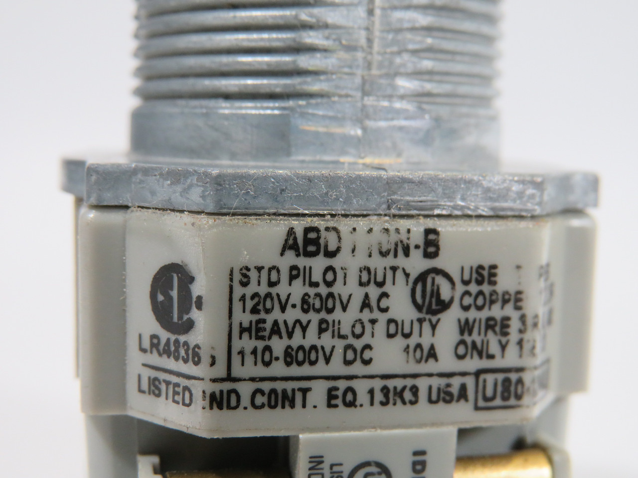 IDEC ABD110N-B Push Button Switch 600V 1NO *No Cap/Missing Hardware* USED