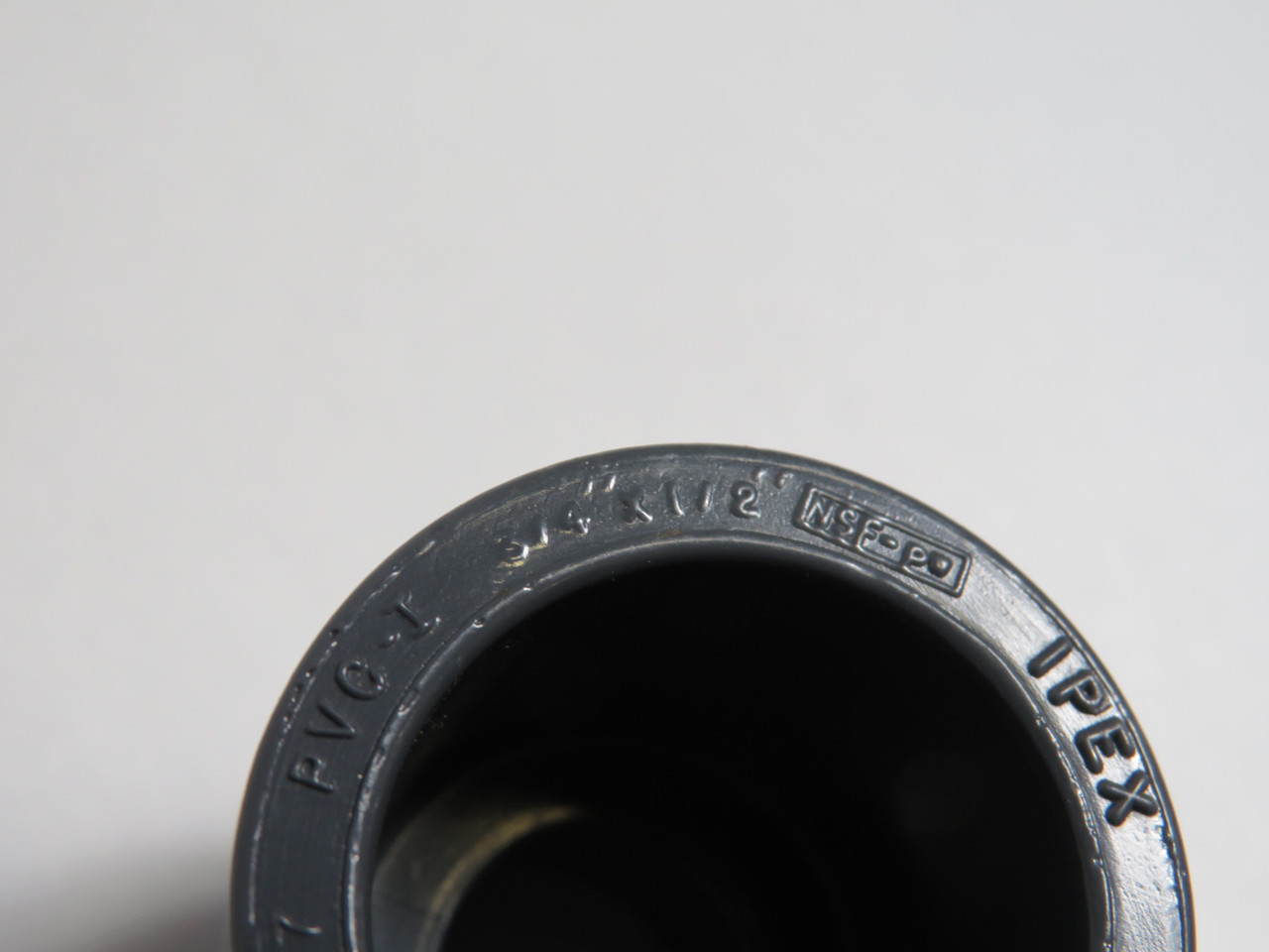 IPEX 036719 SCH80 PVC Reducer Coupling 3/4" x 1/2" Hub x Hub  NOP