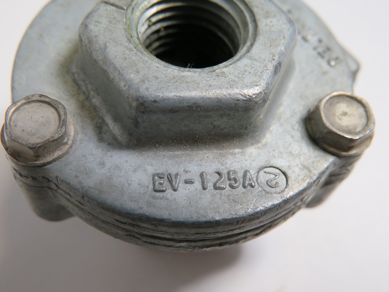 Deltrol EV-125A Quick Exhaust Valve 1/8" x 1/4" NPTF Ports 125psi USED