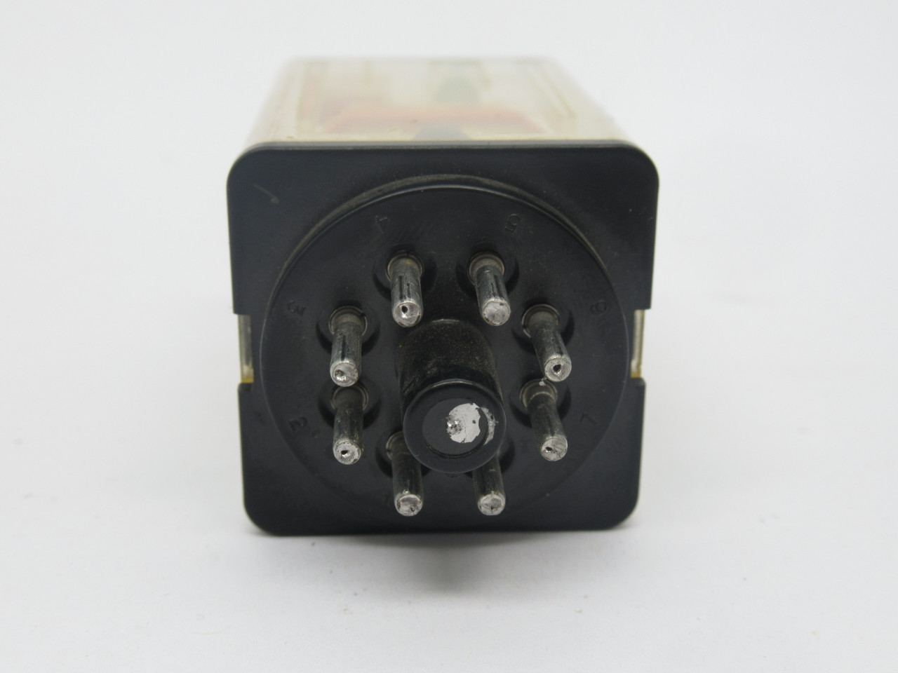 Feme RCPTFU8-2D10 Relay 24VDC 10A 500 Ohms 8-Pin USED