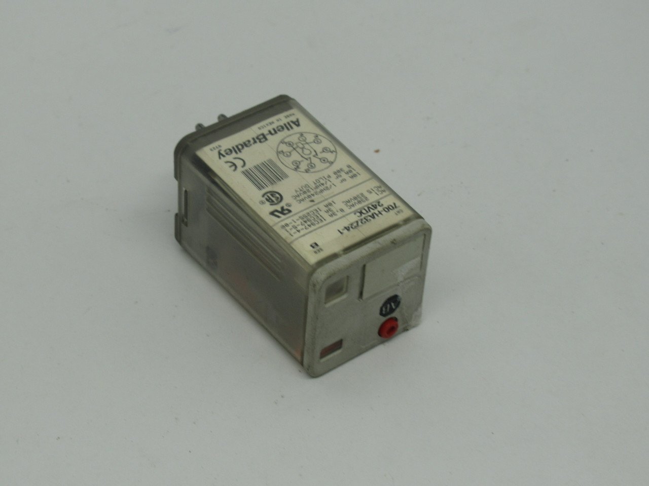 Allen-Bradley 700-HA32Z24-1 Series B Relay 24VDC Coil 10A 230VAC 8-Pin USED