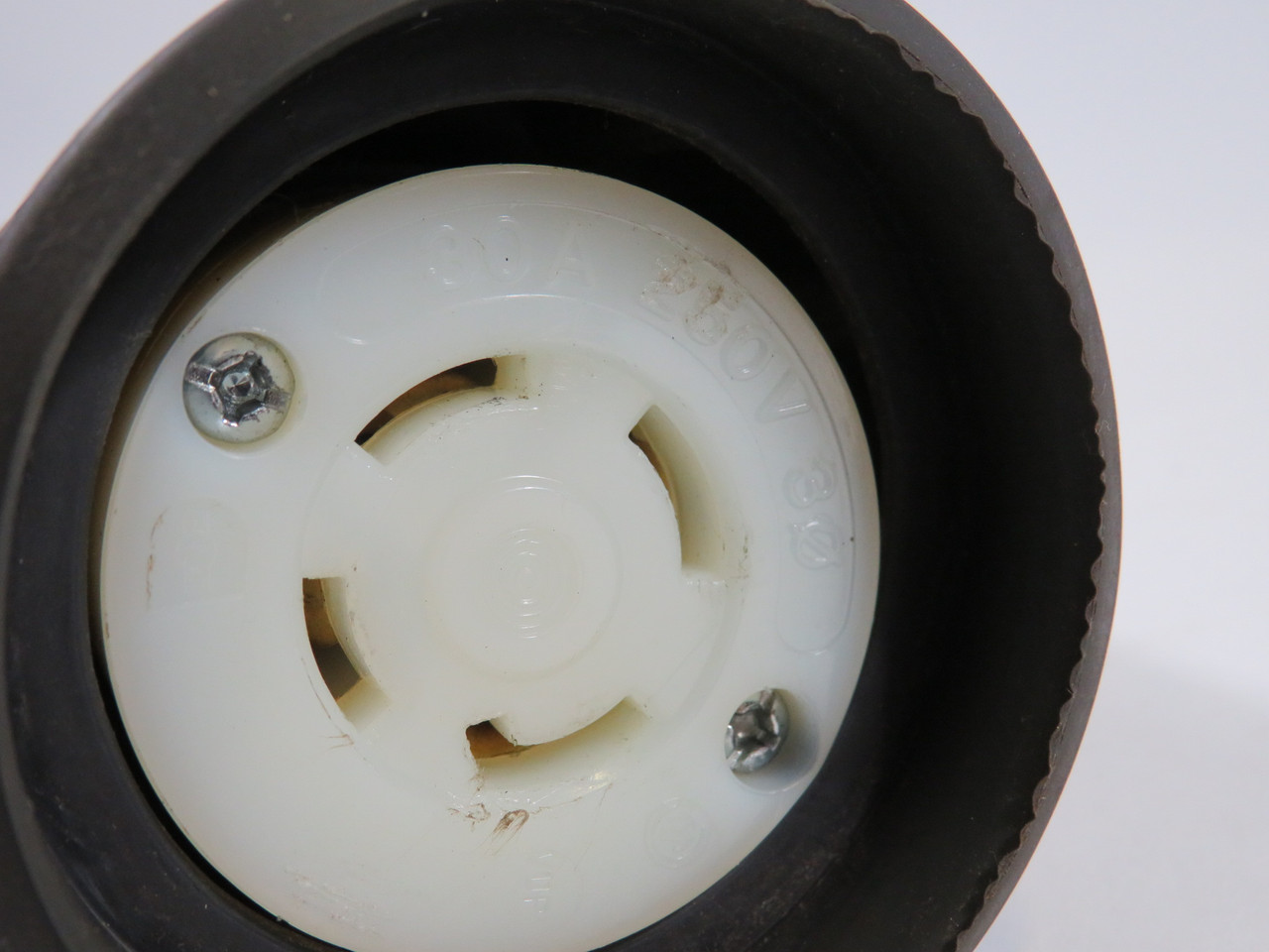 Hubbell HBL2723 Twist-Lock Connector 30A 250V 4W 3P w/ HBL6035 Boot USED