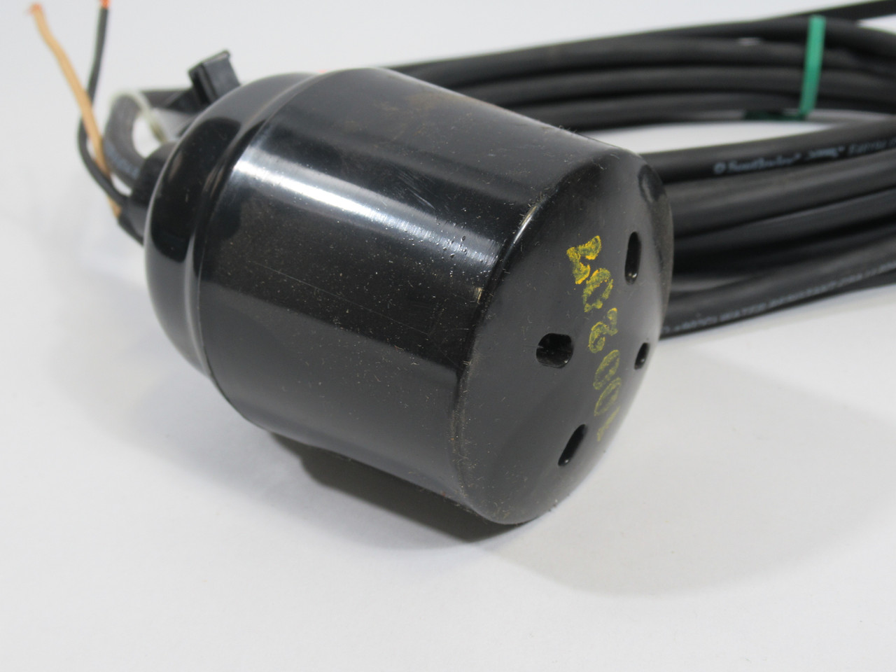 Tulsar WL20NPSO Float Switch 120/240VAC 13A 60Hz USED