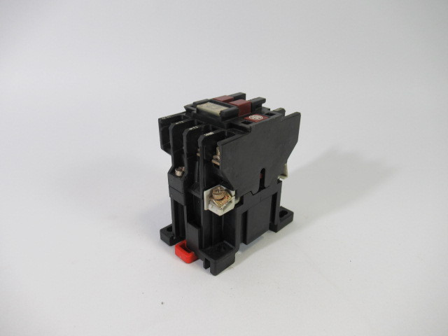 Telemecanique LC1-D123-A60 Contactor 660V 25A USED