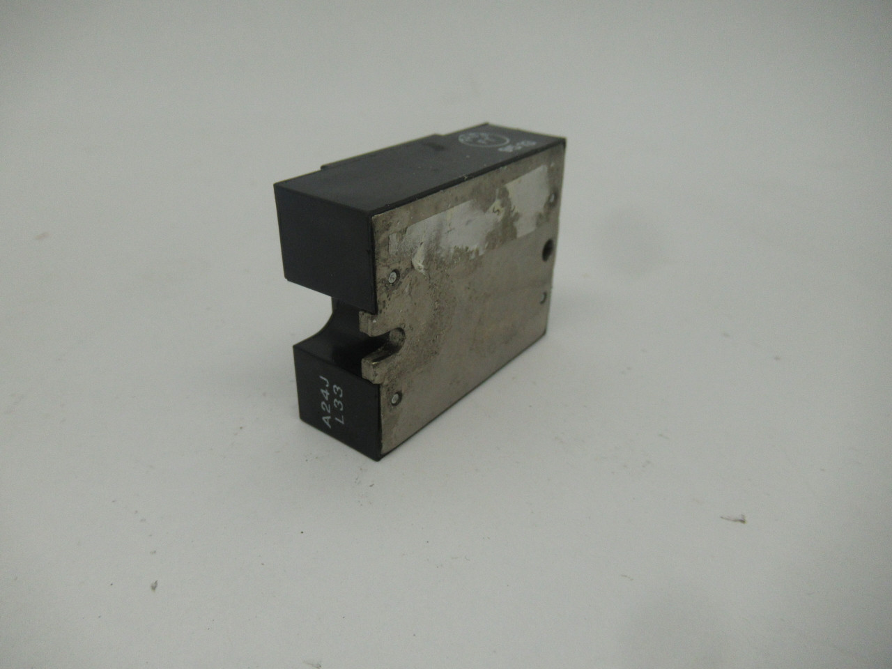 Crydom A2425 Solid State Panel Mount Relay Voltage Control 240V 25A USED