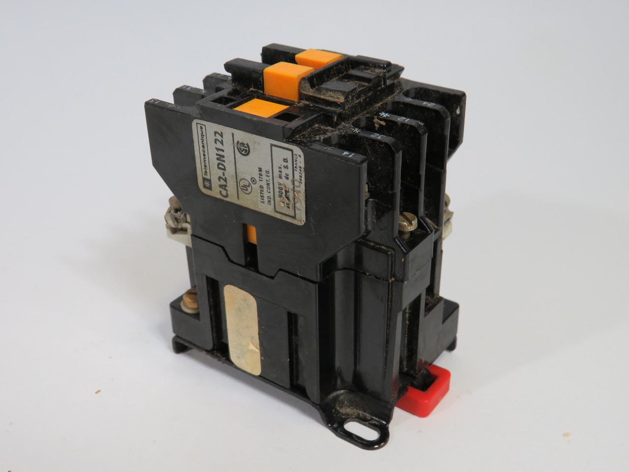 Telemecanique CA2-DN122-A60H7 Contactor 110V@50Hz 110-120V@60Hz USED