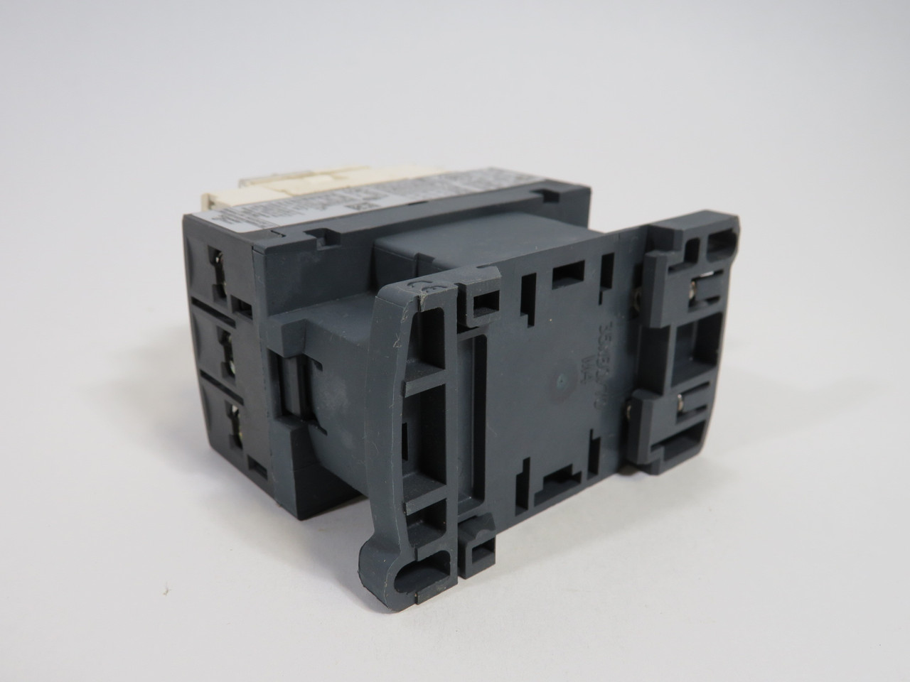Telemecanique LC1-D09M7 Contactor 220V@50/60Hz w/ Cover Plate USED