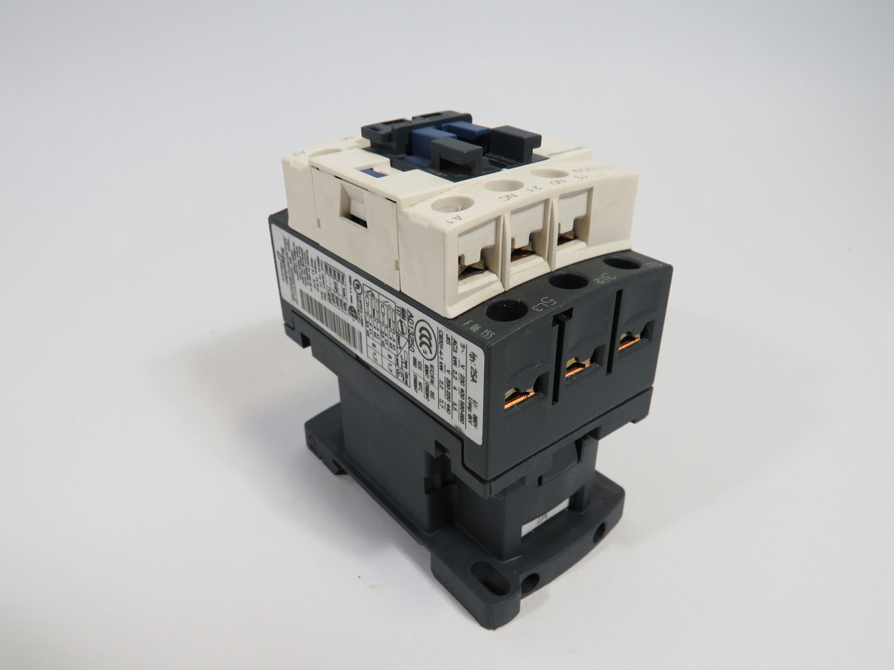 Telemecanique LC1-D09M7 Contactor 220V@50/60Hz w/o Cover Plate USED