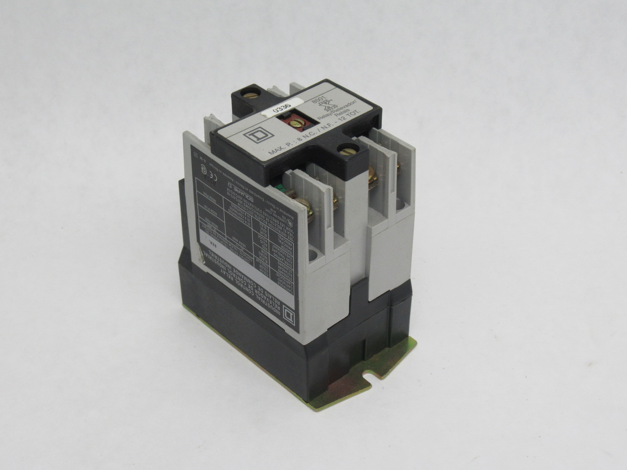 Square D 8501-XO40V02 Control Relay 20A 4NO 120V@60Hz 110V@50Hz USED