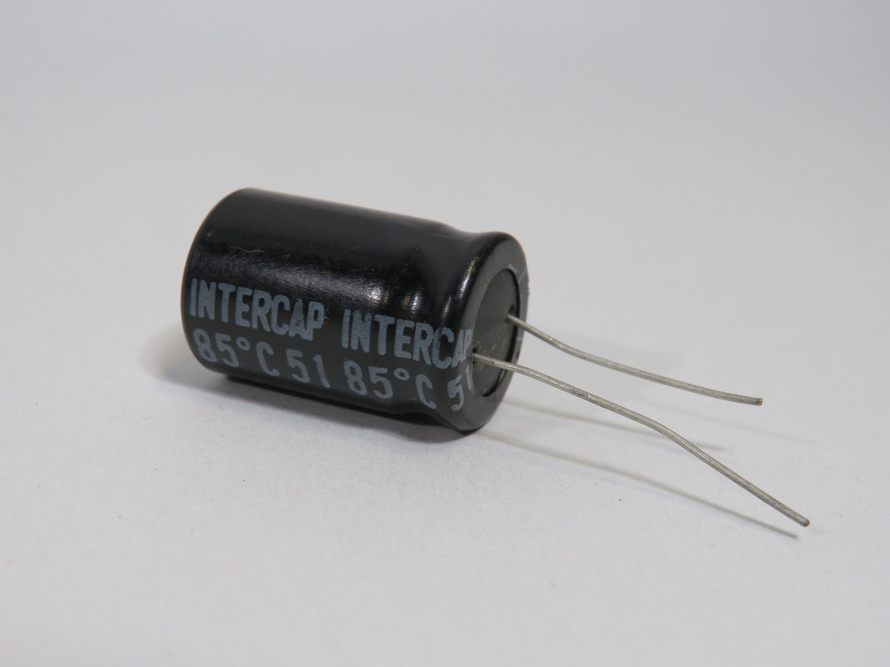 Intercap 51 Electrolytic Capacitor 1000uF 16V ! NOP !