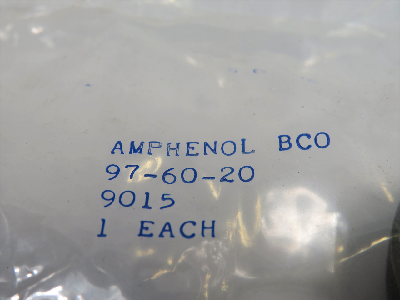 Amphenol 97-60-20 Metal Protection Cap Bead Chain 1-1/4-18 Thread NWB