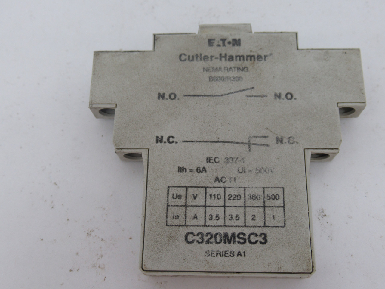 Cutler-Hammer C320MSC3 Eaton Series A1 Auxiliary Contact Block 1NO 1NC USED