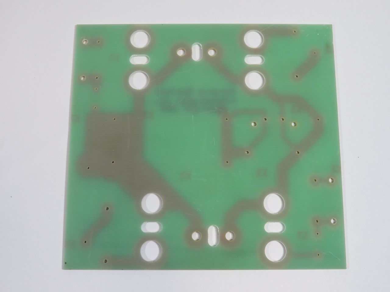 Dynamic Systems 196P473910S4 Printed Circuit Board ! NOP !