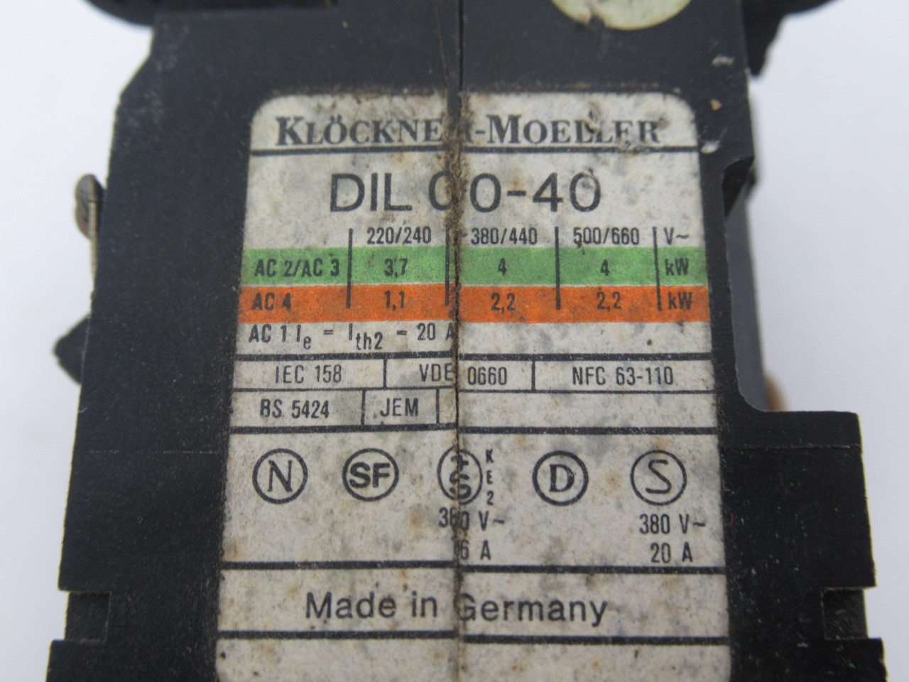 Klockner-Moeller DIL00-40 Contactor 115V@50Hz 3P 20A USED