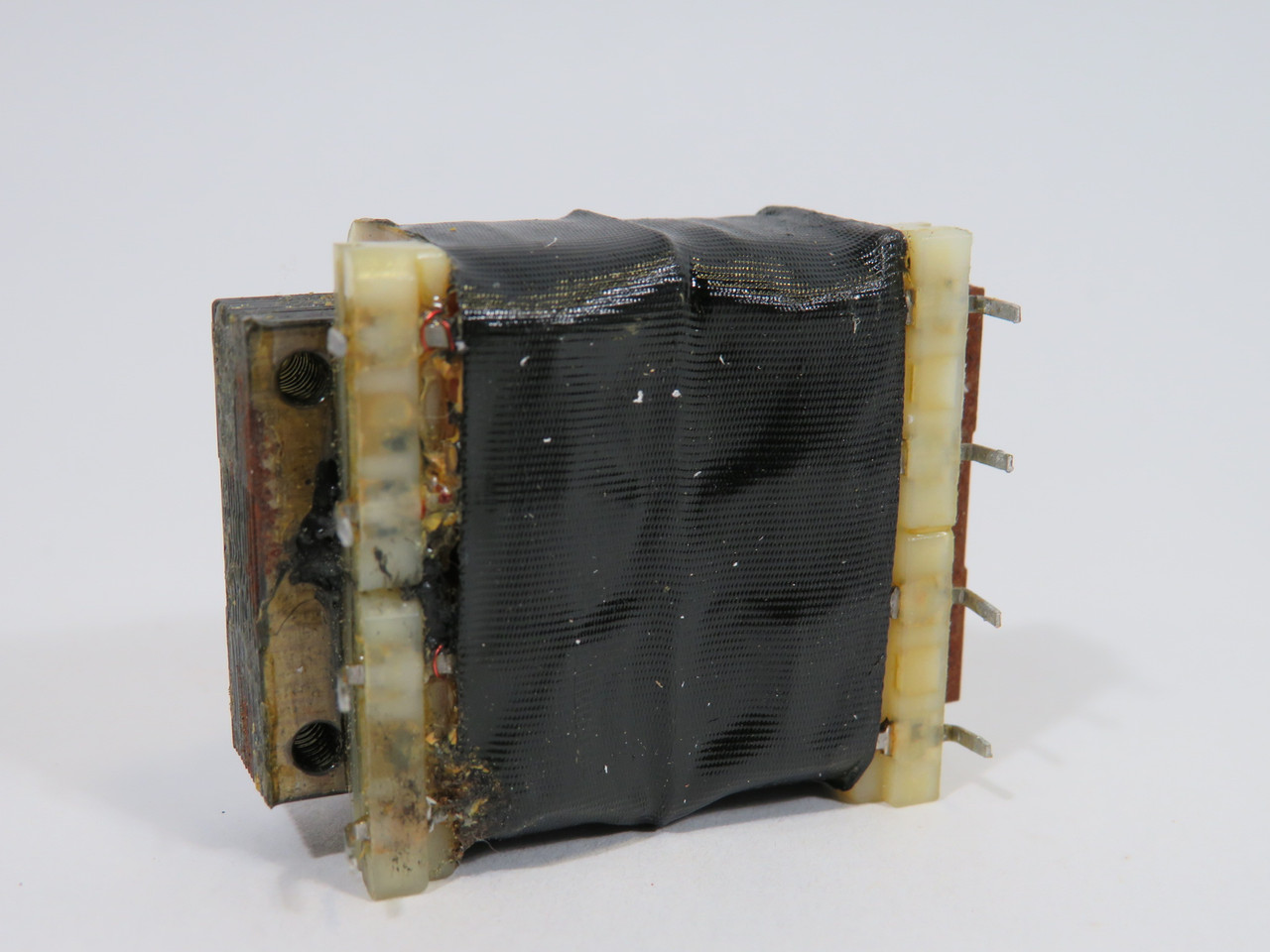 Hammond 229A24 Transformer 6VA Pri 115/230V Sec. 12/24V 50/60Hz ! NEW !