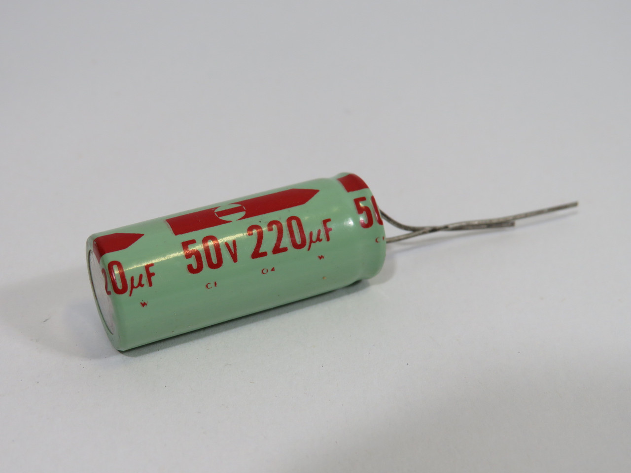 Capres CE-04 Capacitor 220uF 50V ! NOP !