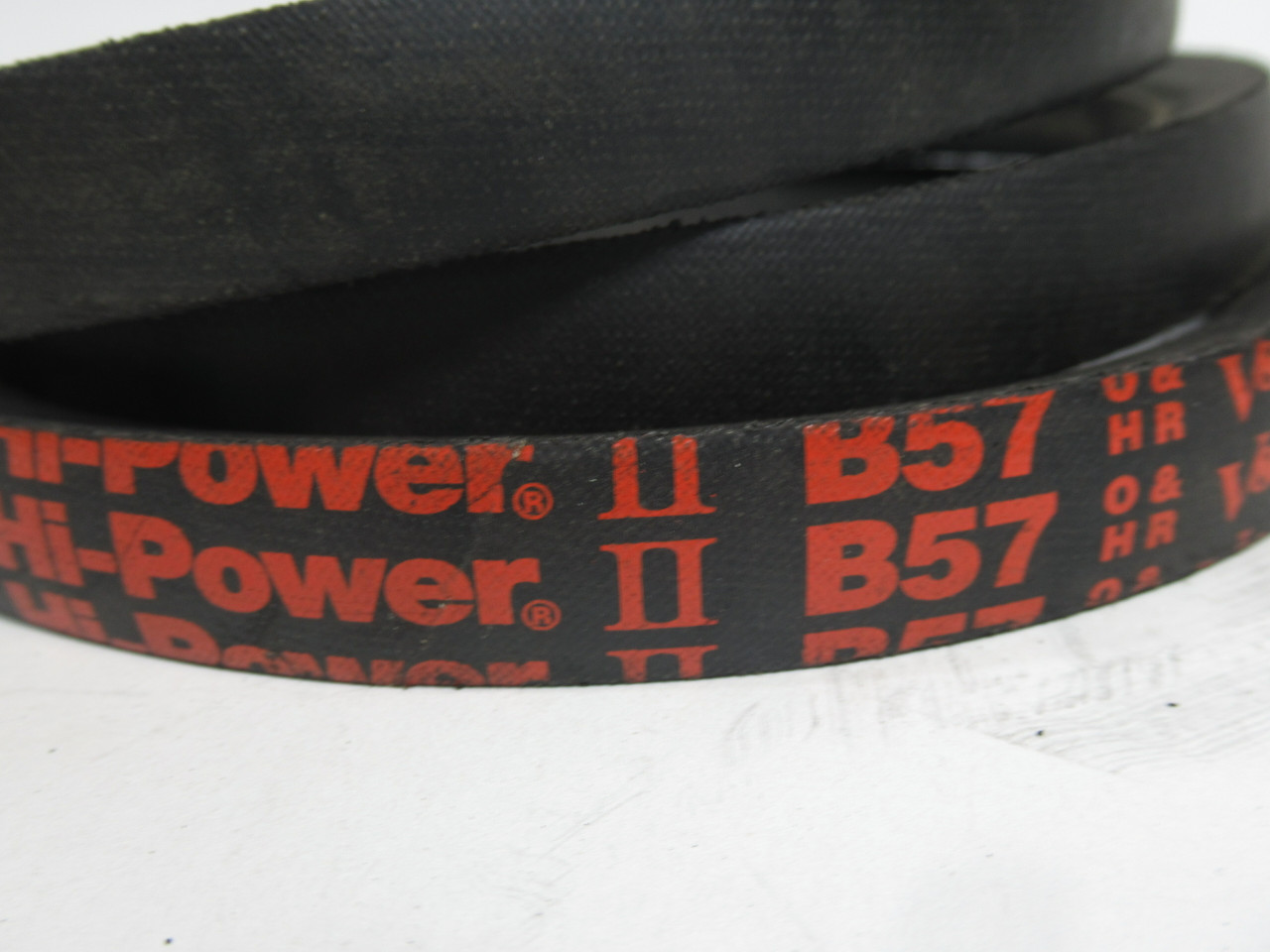 Gates B57 9003-2057 Hi-Power V-Belt 60"L .66"W .41"T ! NOP !