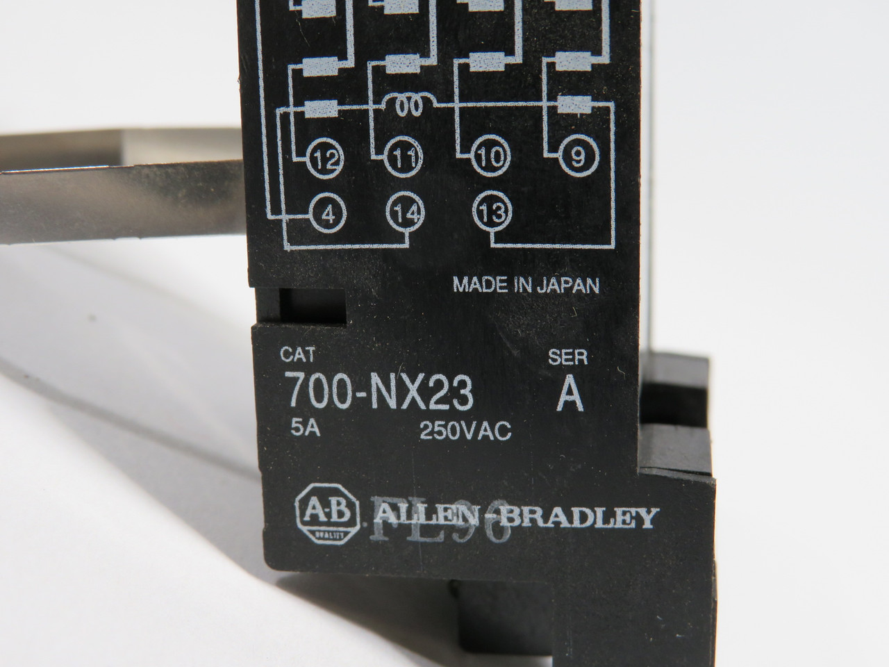 Allen-Bradley 700-NX23 Series A Relay Socket 5A 250V 14-Pin USED