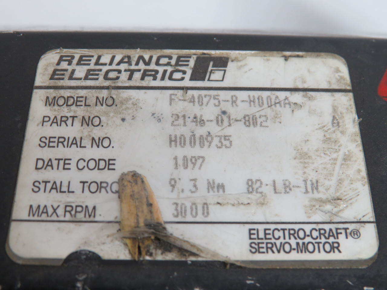 Reliance Electric F-4075-R-H00AA Servo Motor 3000RPM 9.3Nm BROKEN Connector USED