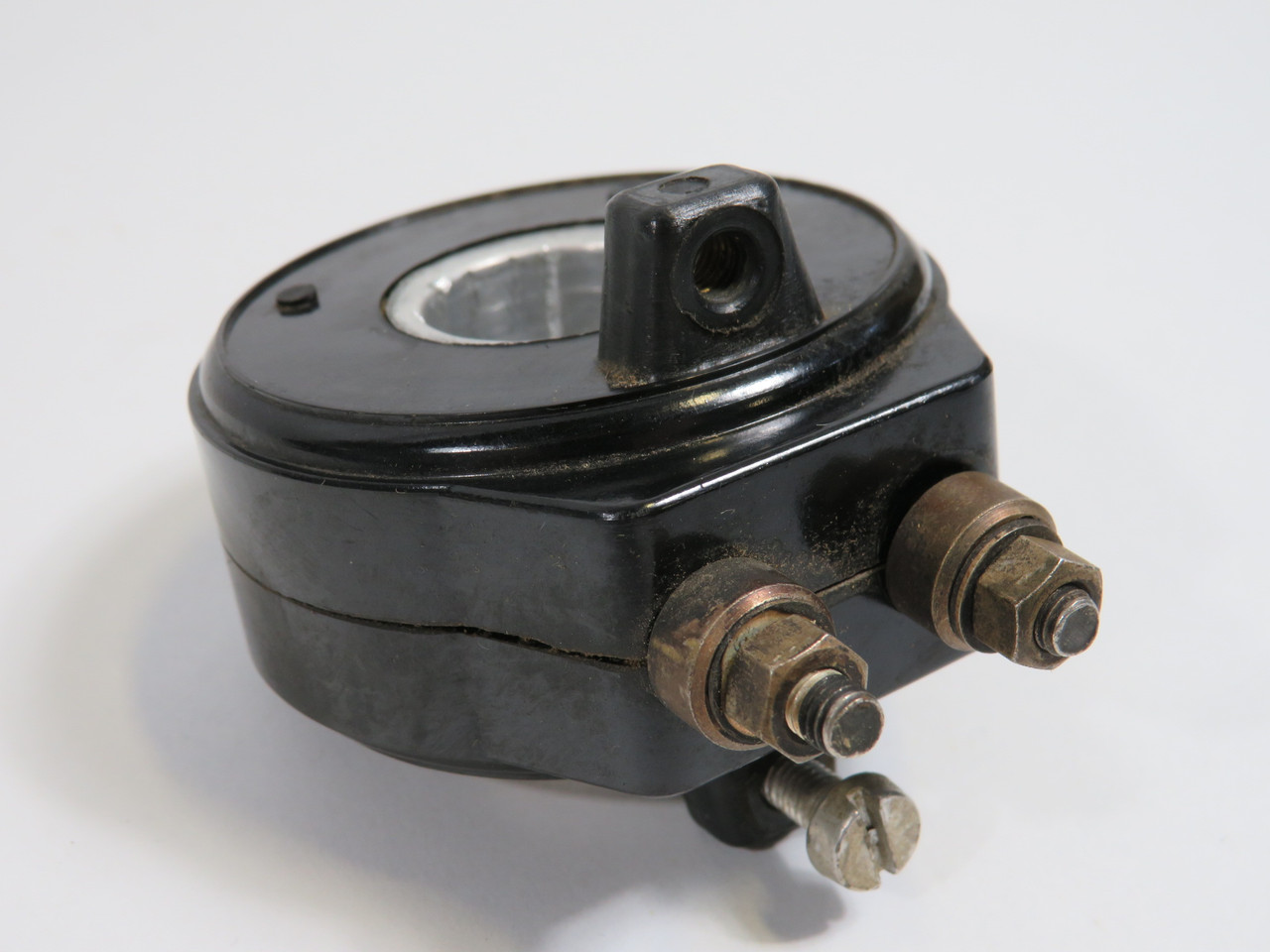 TAM 22 Current Transformer 150/5A 50Hz 1.5VA 0.5/3kV *Missing Screw* USED