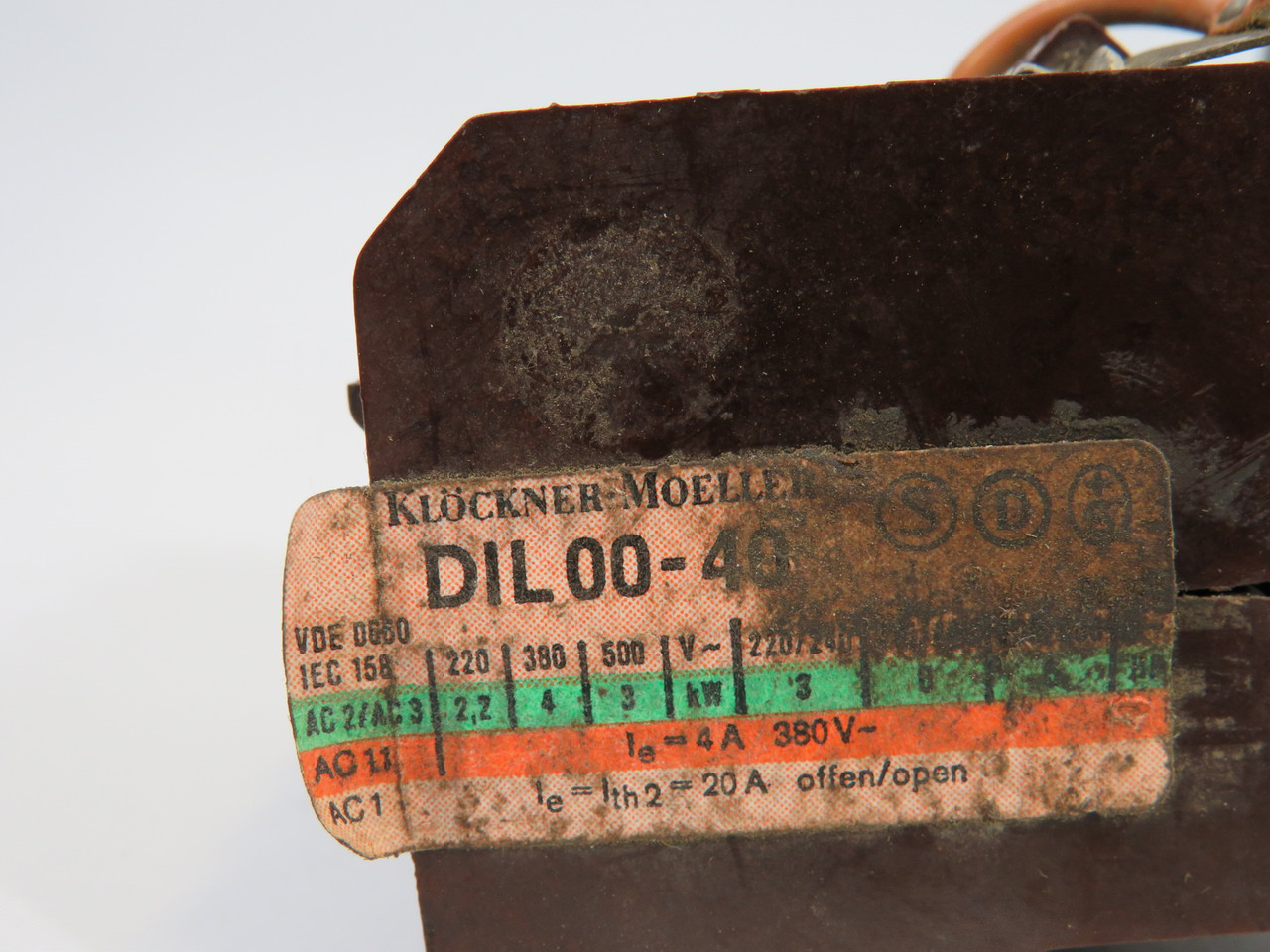 Klockner-Moeller DIL00-40-220V Contactor 220V@50Hz *Missing Screw* USED