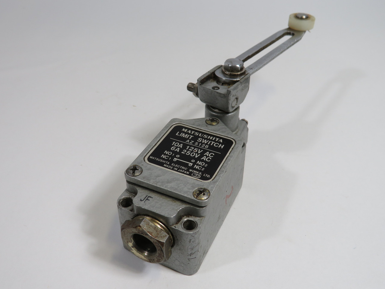 Matsushita AZ5128 Limit Switch 125V@10A 250V@6A C/W Lever Operating Head USED