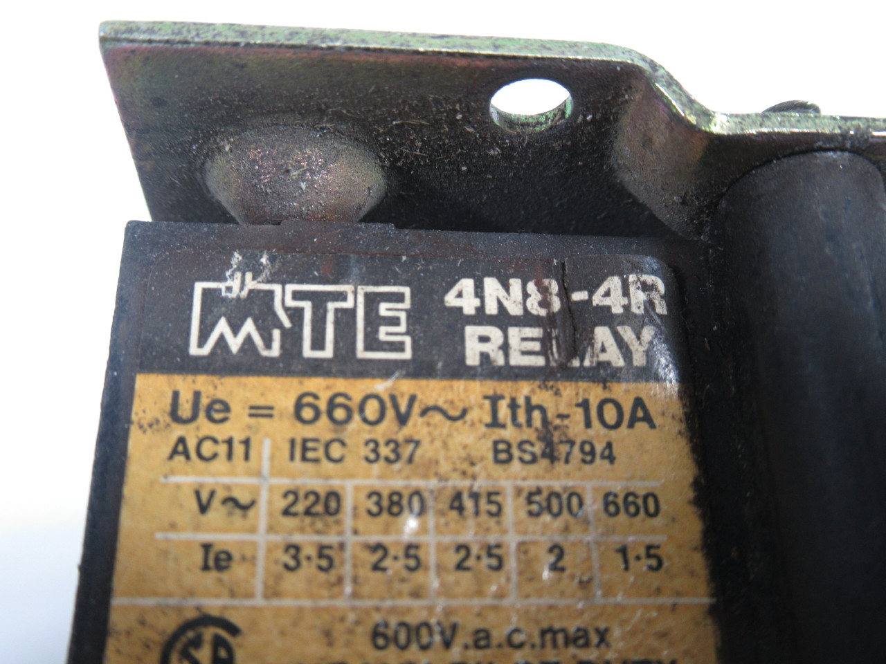 MTE 4N8-4R Relay 125V 60Hz Coil 10A 660V USED