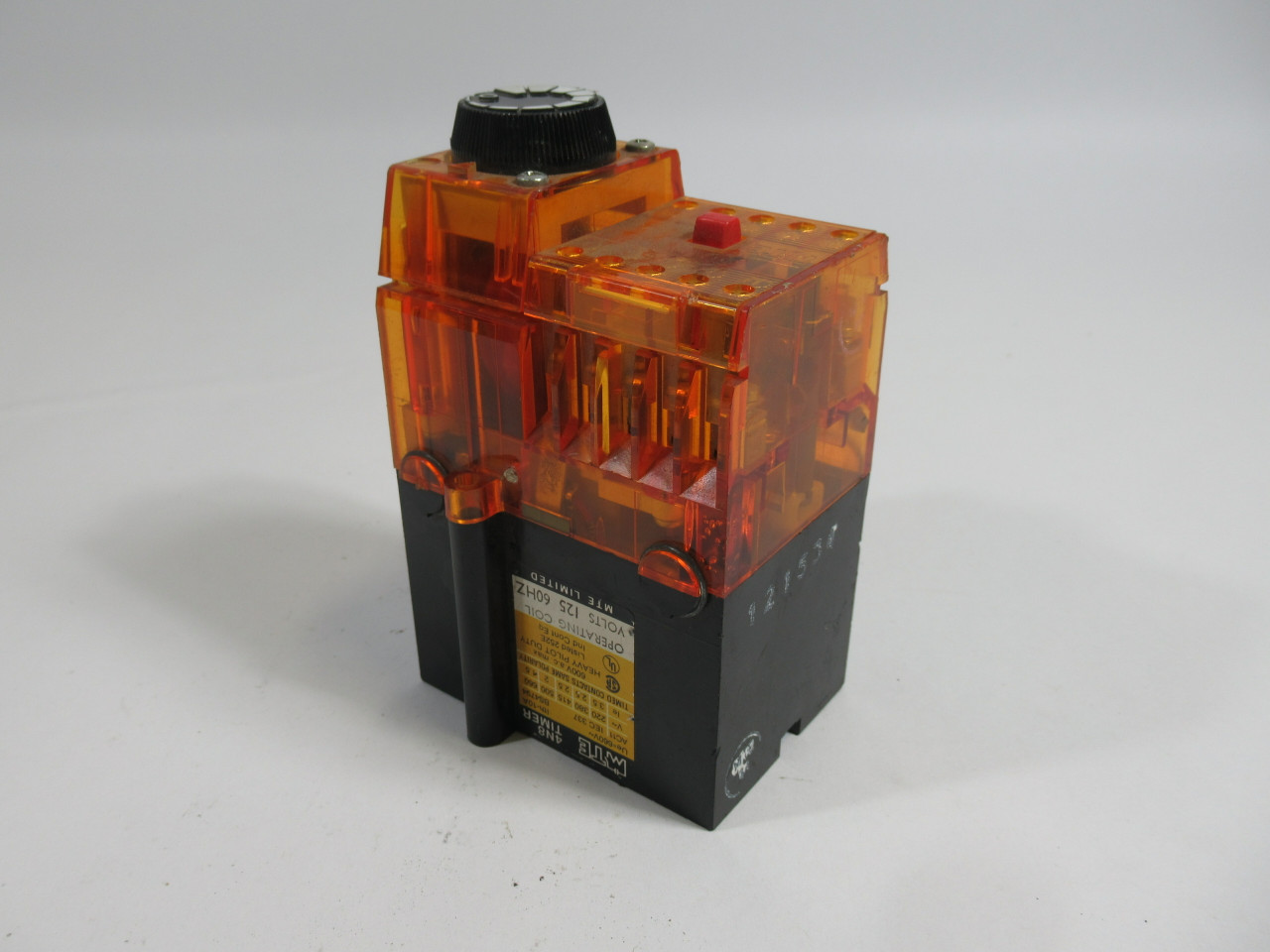 MTE 4N8 Timer Relay 125V 60Hz Coil 10A 660V USED