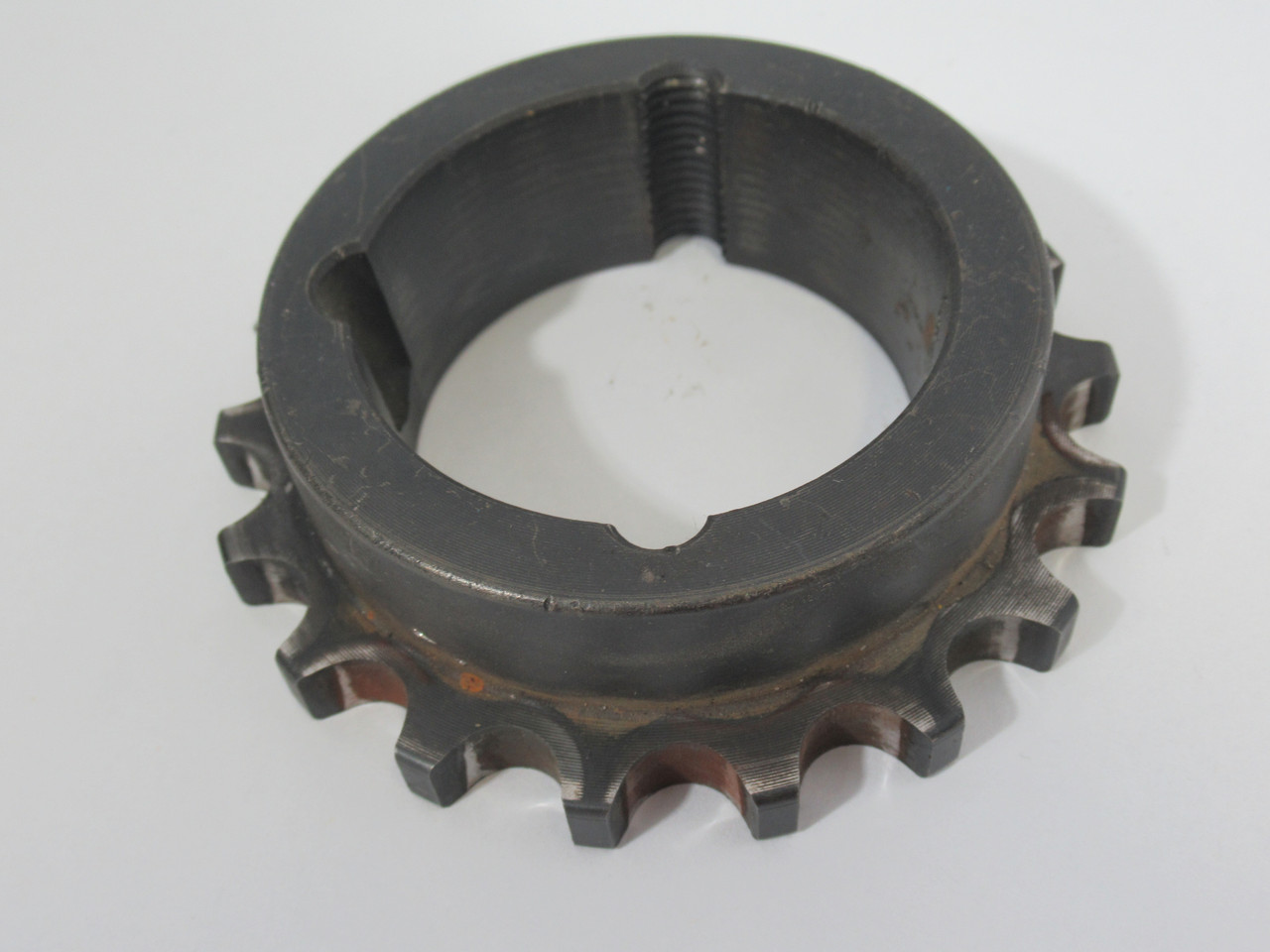 Martin 5018TBH Coupling Sprocket 1/2"-1.6875"OD 1"LTB 18T 50 Chain USED
