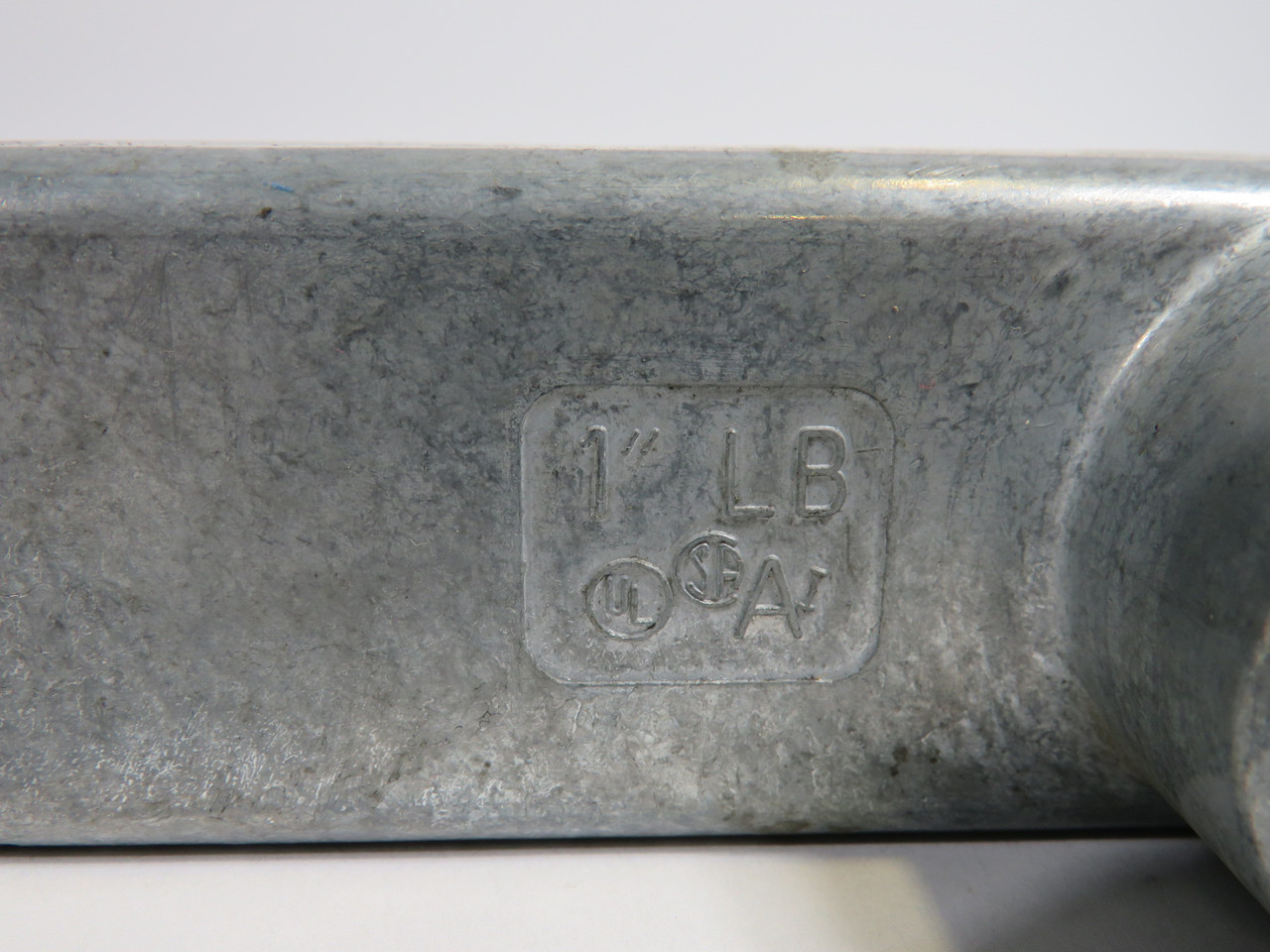 Arlington 1LB Conduit Body w/ Cover 1" USED