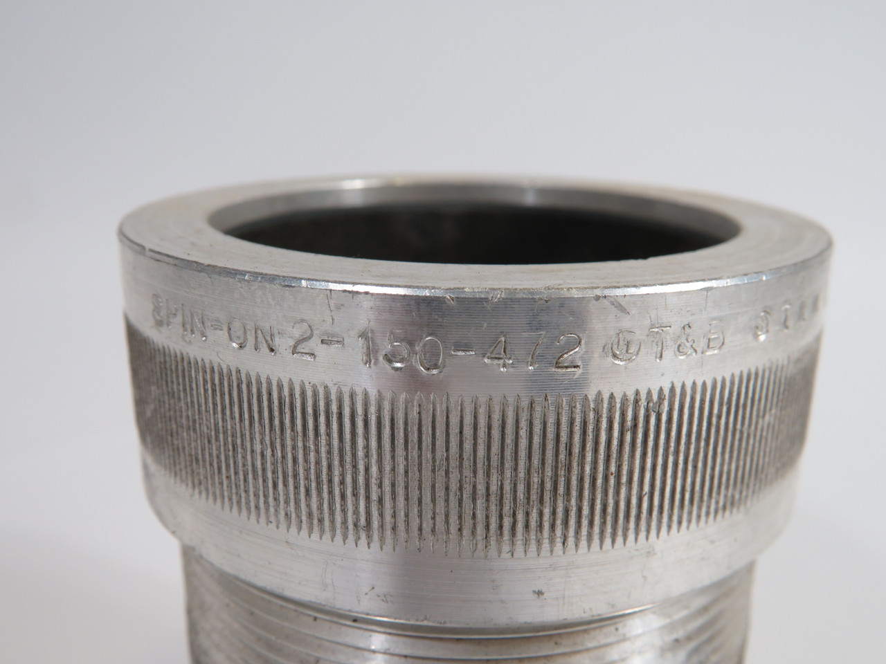 Thomas & Betts 2-150-472 Spin-On Connector 1-1/2" NPT 1.770-1.965" Range USED