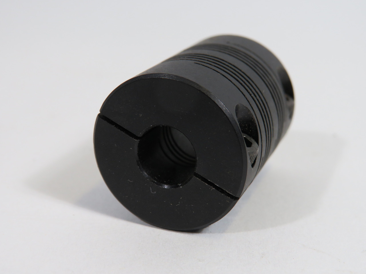 Dynapar CPL01000375 Flexible Coupling 3/8" Pri Bore 3/16" 3/8" Sec Bore ! NOP !