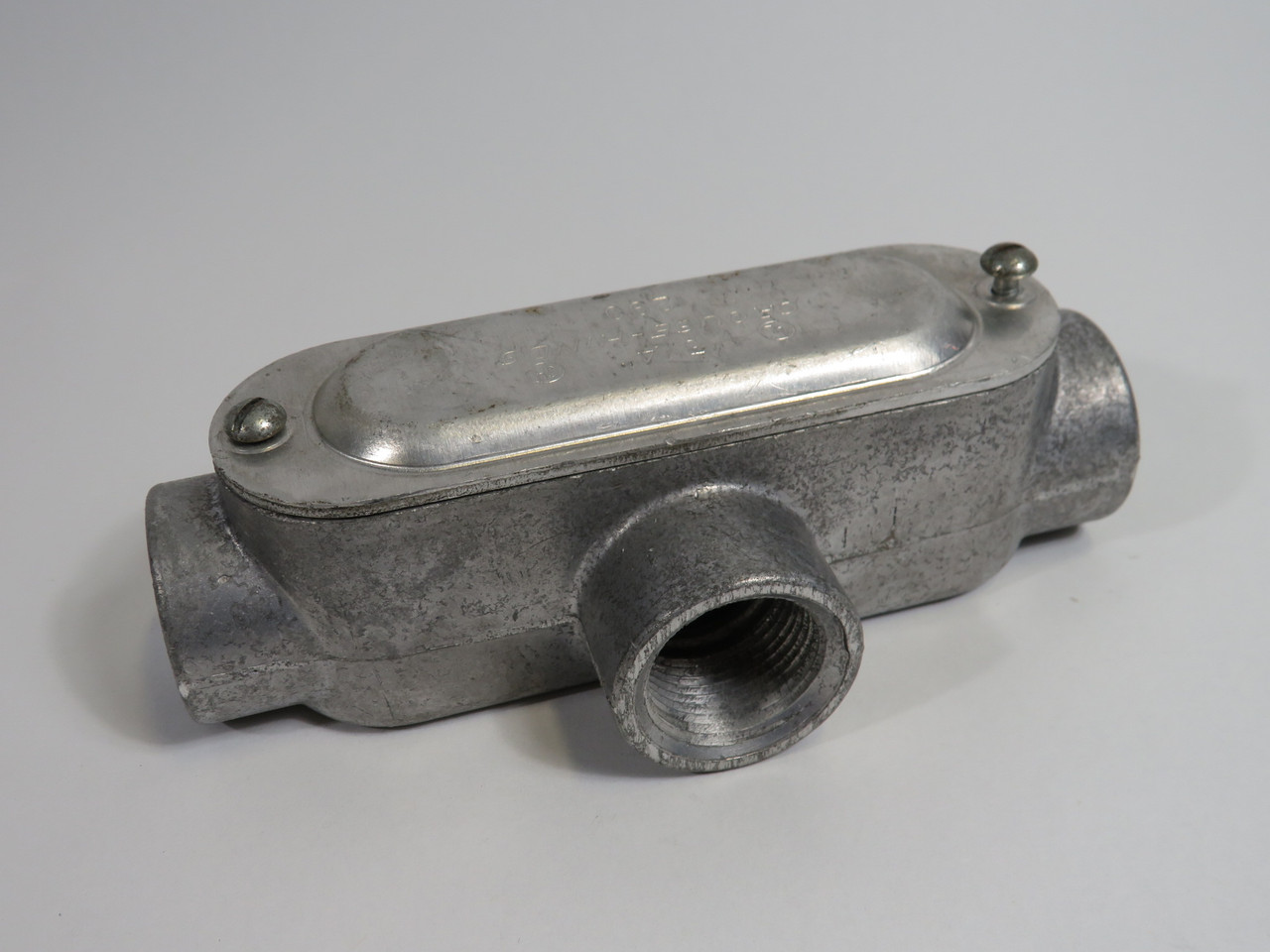 Crouse-Hinds T29 Threaded Conduit Body 3/4" Tee w/ Cover USED