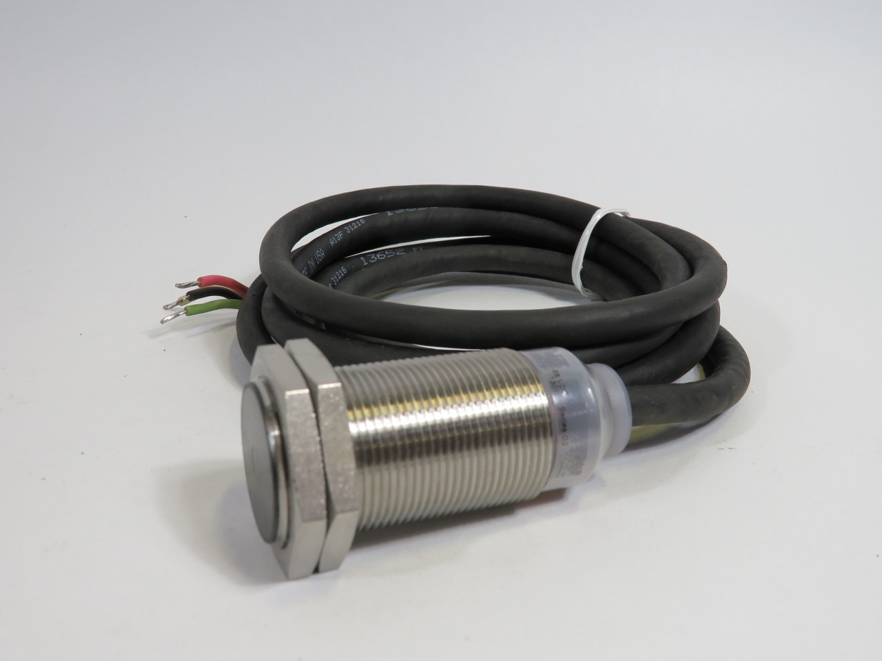 Eaton E57-30JS10-H Inductive Proximity Sensor 10-55VDC 3.5A 10mm ! NWB !