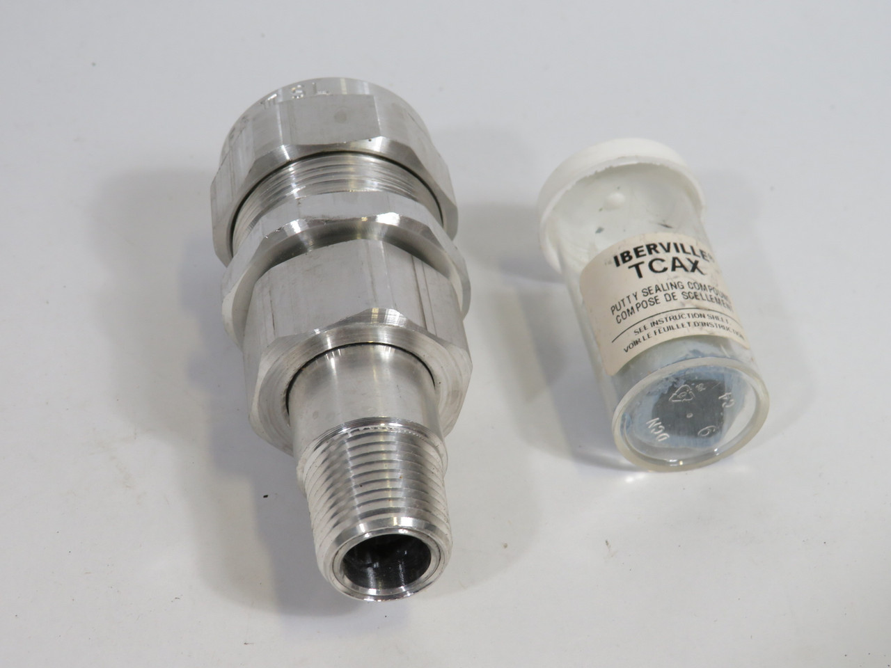 Iberville CITCAX-50-078-P Explosion-Proof Teck Connector 1/2" NPT ! NEW !