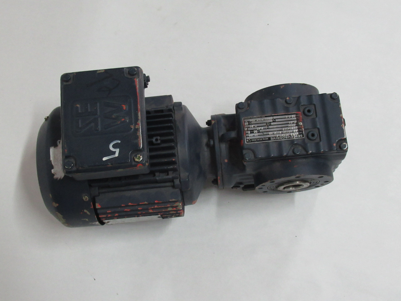 Sew-Eurodrive 1.5kW 1720RPM 600V TEFC C/W Gear Reducer 10.8:1 Ratio USED