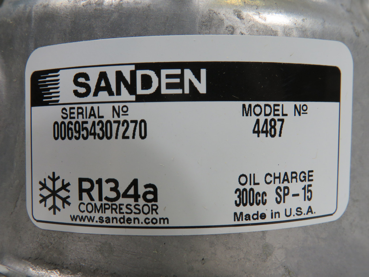 Sanden 5313 Compressor 4487 Model 7H15SHD Ear Mount 24V PV8 130mm Pulley ! NEW !