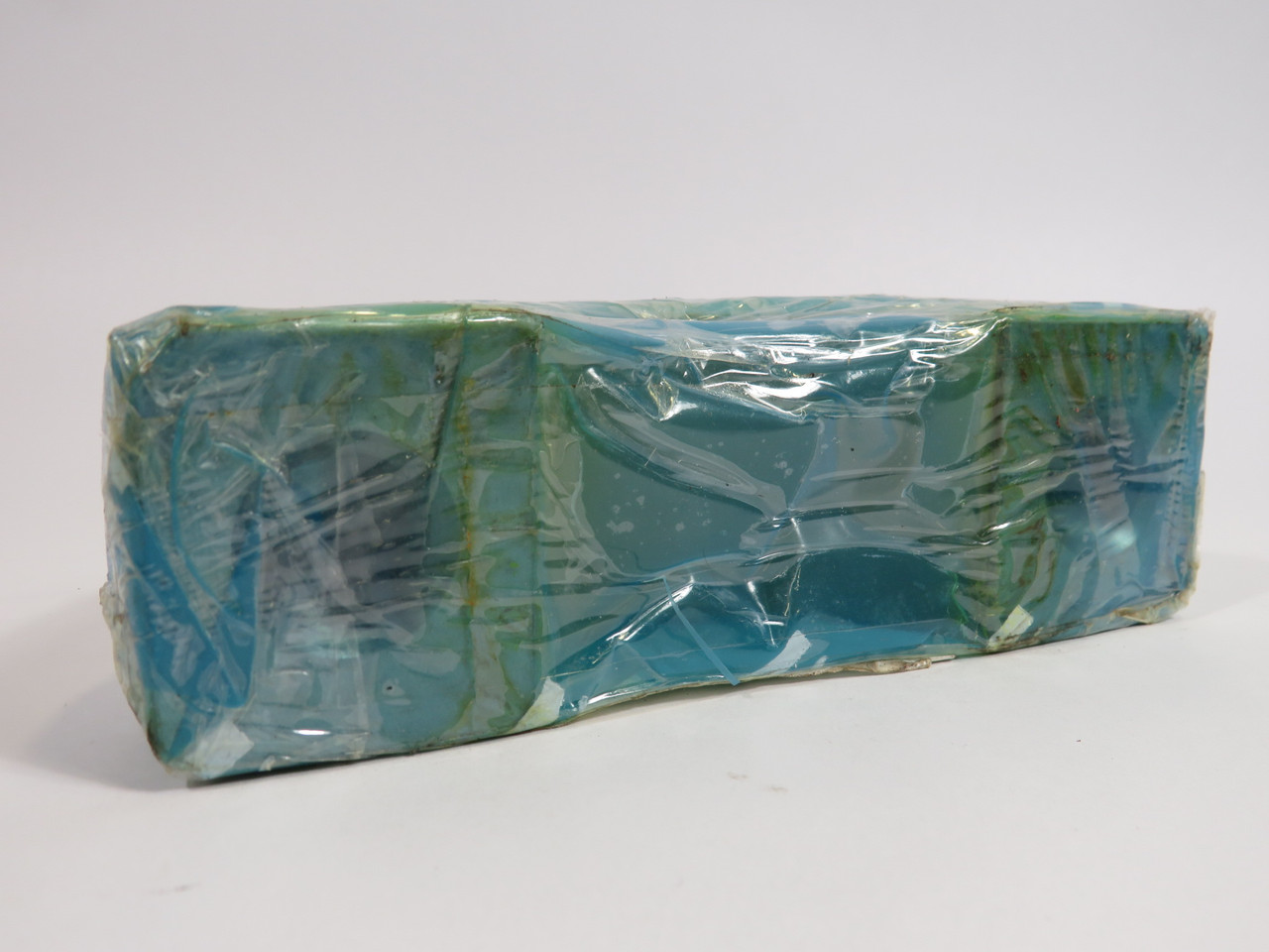 Atlas Copco 5572802600 Trunnion Cap ! NOP !