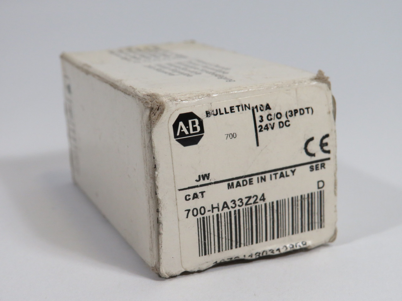 Allen-Bradley 700-HA33Z24 Series D Plug-In Relay 24VDC 10A 11-Pin ! NEW !