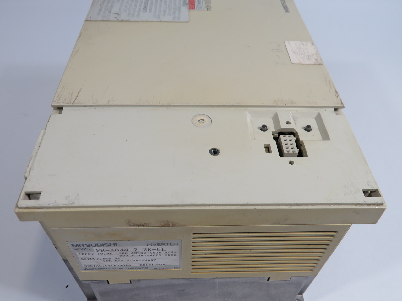 Mitsubishi FR-A044-2.2K-UL Inverter Drive 3HP 3Ph COS DMG/MISSING COVER USED