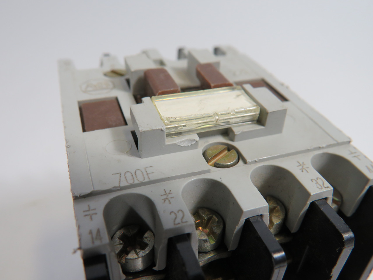 Allen-Bradley 700-F220A1 Ser B Control Relay 120V@60Hz 110V@50Hz SHELF WEAR USED