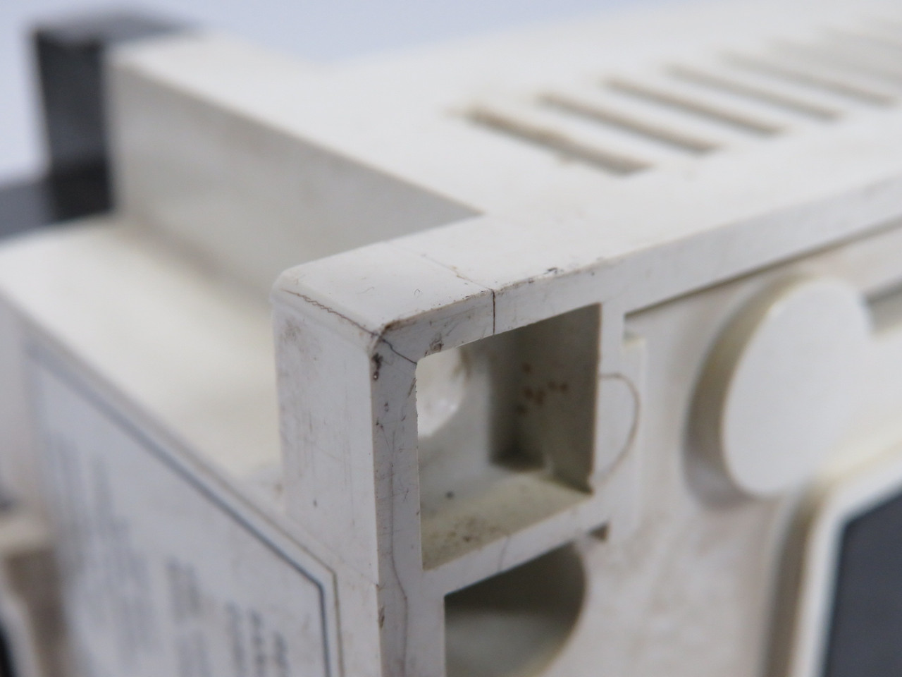 Allen-Bradley 8500-E151 Series A Input/Output Module COSMETIC DMG USED