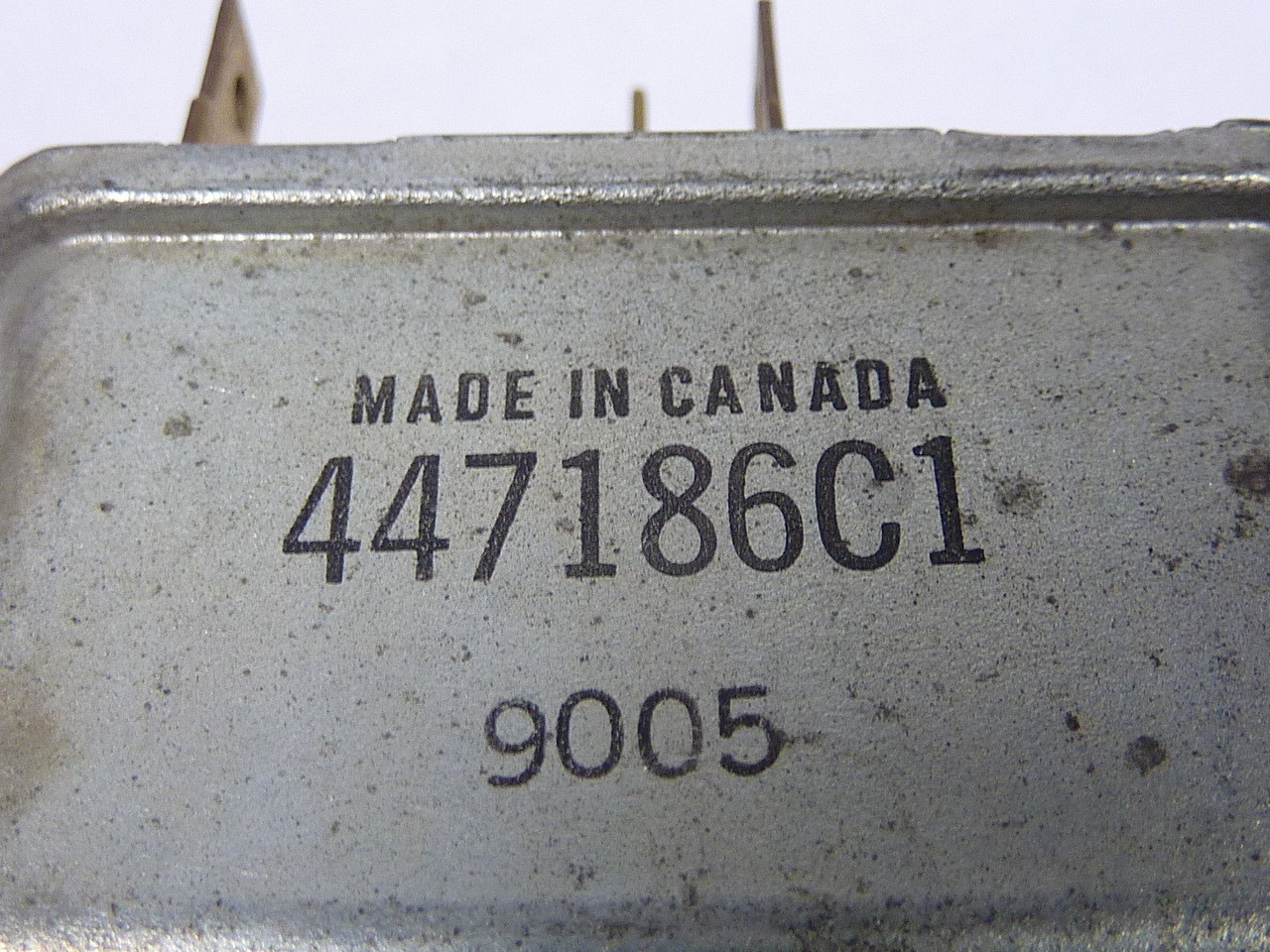 International 447186C1 Relay USED