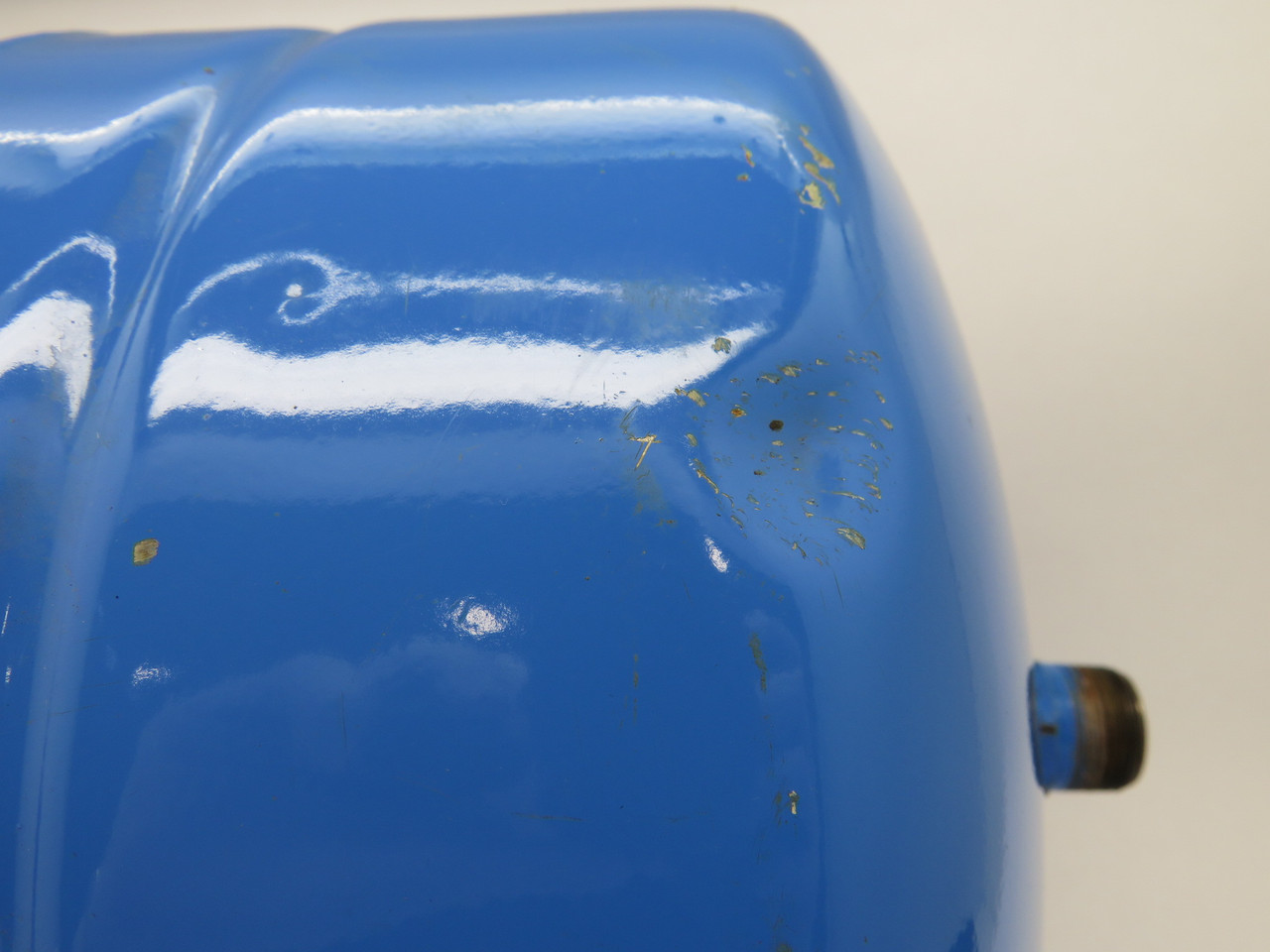 Amtrol WX-102 Inline Water Pressure Tank 4.4 Gallon RUST/DENTING USED