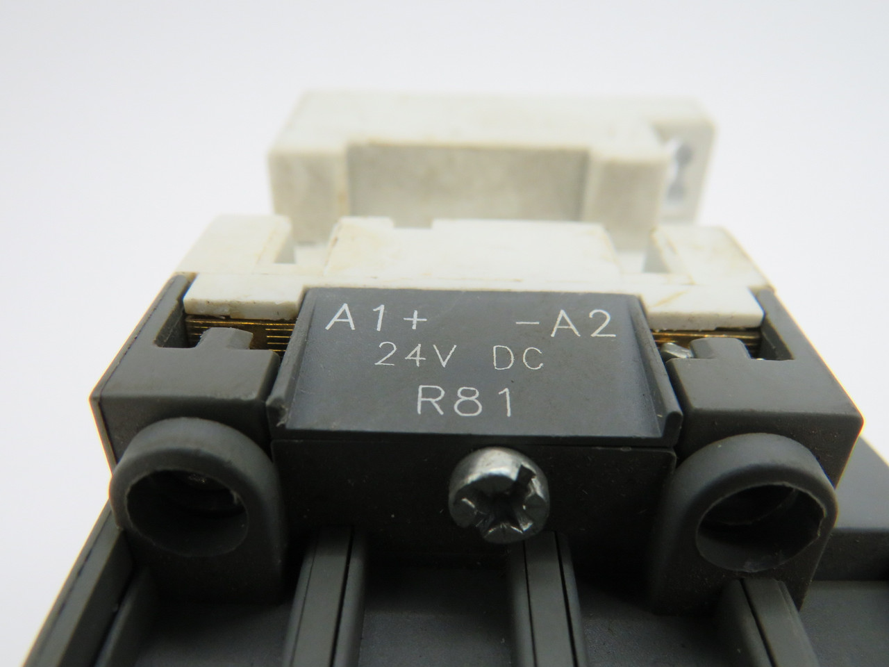 ABB AL26-40-00 Contactor 45A 4P 24VDC USED