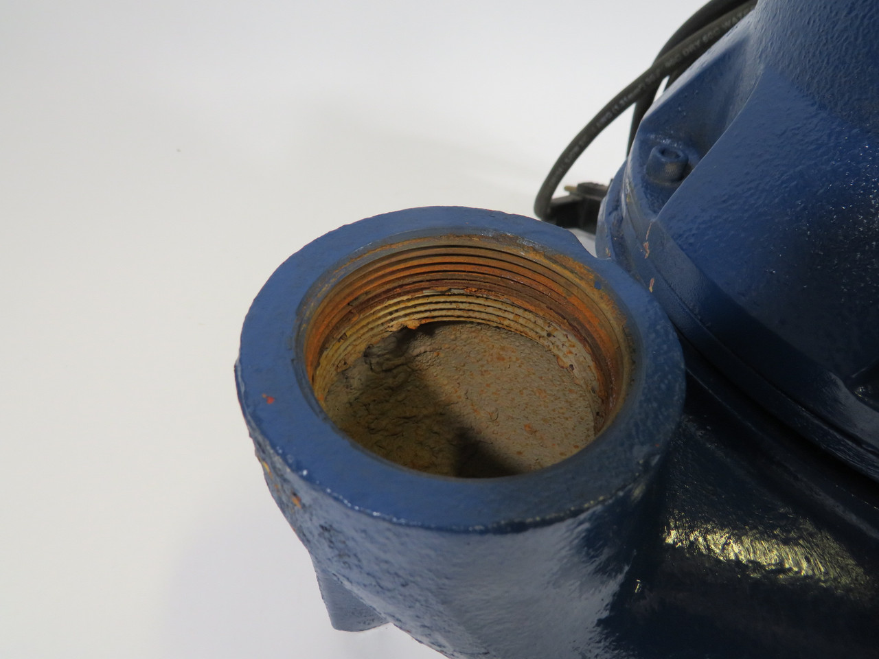 Liberty Pumps LE51M Sewage Pump 2" Inlet/Outlet w/ Float Switch SHELF WEAR USED