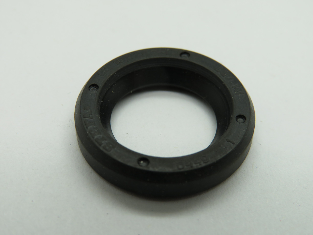 Chicago Rawhide Stefa 6403/6449 Oil Seal 16mm ID 24mm OD 5mm W ! NEW !