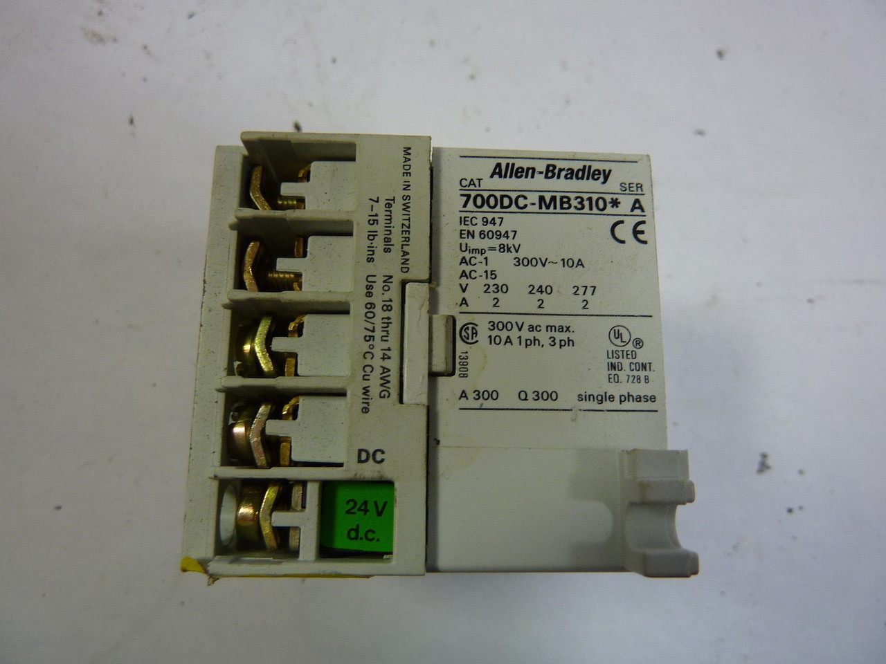 Allen-Bradley 700DC-MB310D24 Series A Contactor Relay 24VDC USED